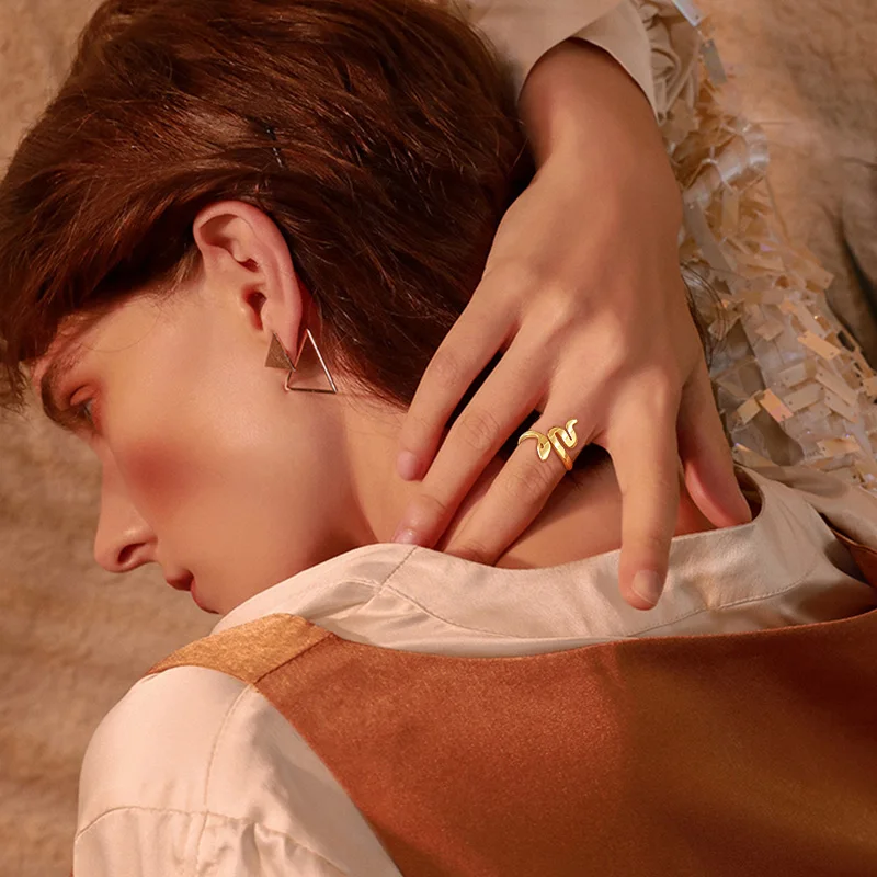Женское кольцо из нержавеющей стали золотистое вечерние ЦО со змеей|serpent ring|fashion