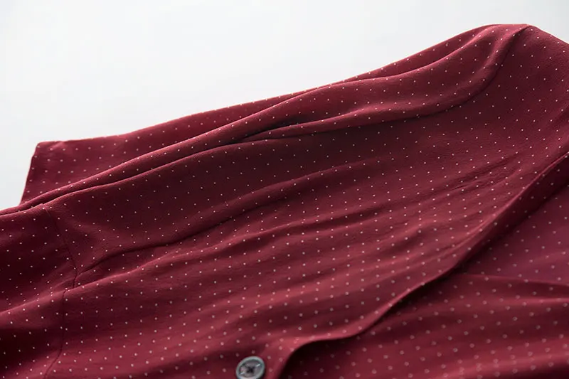 Rob! Foreign MAO welfare money! Pure silk! Mulberry silk red white wave tea tea dress silk dress