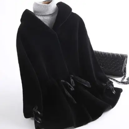 Women Winter Real Fur Overcoat Sheep Shearing Lady Warm Natural Genuin Lamb Wool Coat Hooded And Belt AE924 | Женская одежда