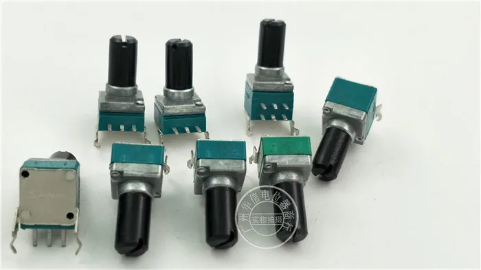 Original new 100% RK097N horizontal single / double potentiometer B5K B10K B20K with bracket handle 12.5mm round axis (SWITCH) |