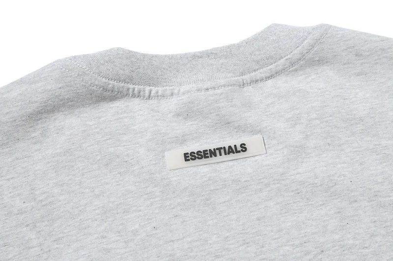

1:1 Quality Super Oversized Essentials Fog Long Sleeves Tee Shirt Men Women 3M Reflective Logo Streewear Round Neck T-Shirts