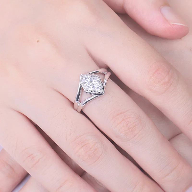 

COSYA 100% 925 Sterling Silver High Carbon Diamond Anniversary Rings For Women Shinning Cocktail Party Fine Jewelry Wholesale