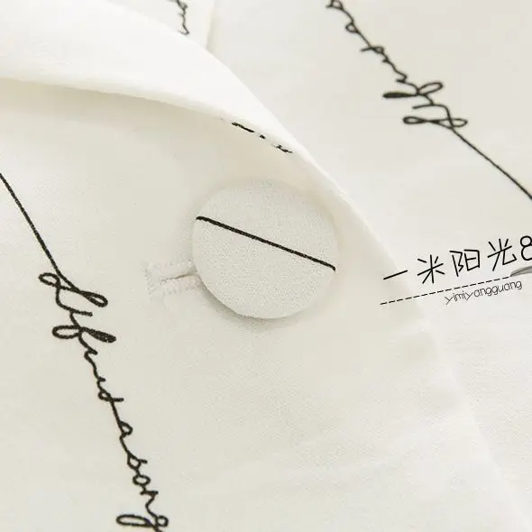 

Striped print small suit women's jacket 2021 new spring and autumn temperament short seven-point sleeve suit jacket tide