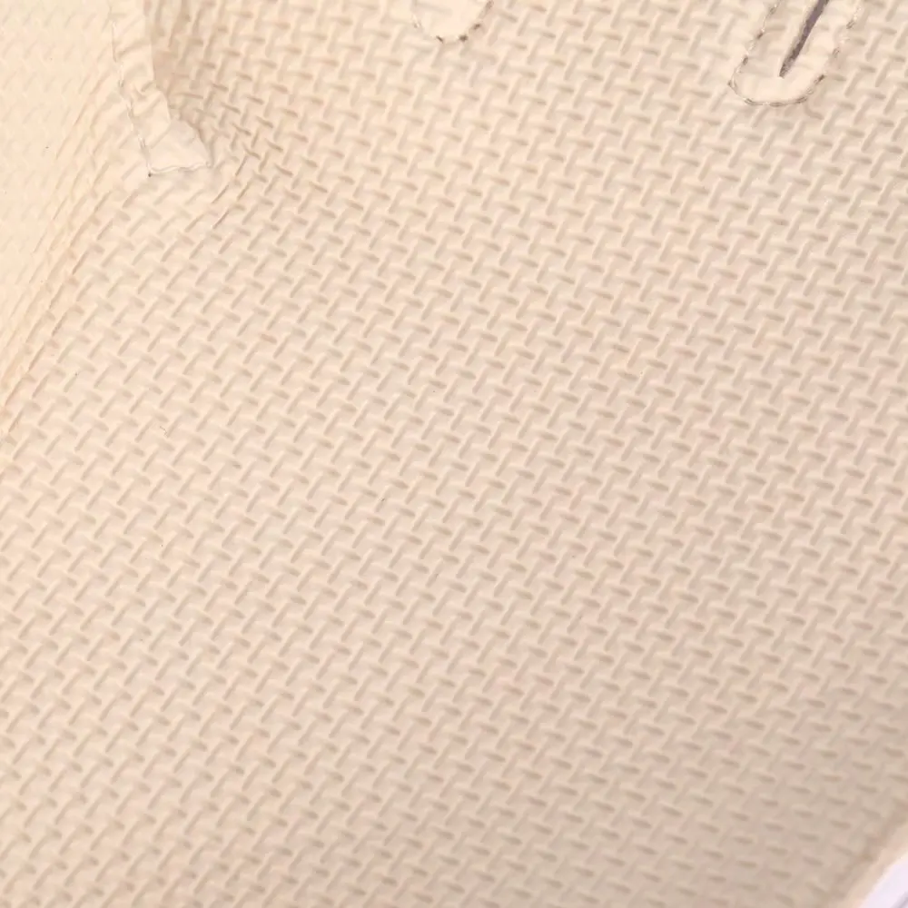 

Sportswear & Accessories