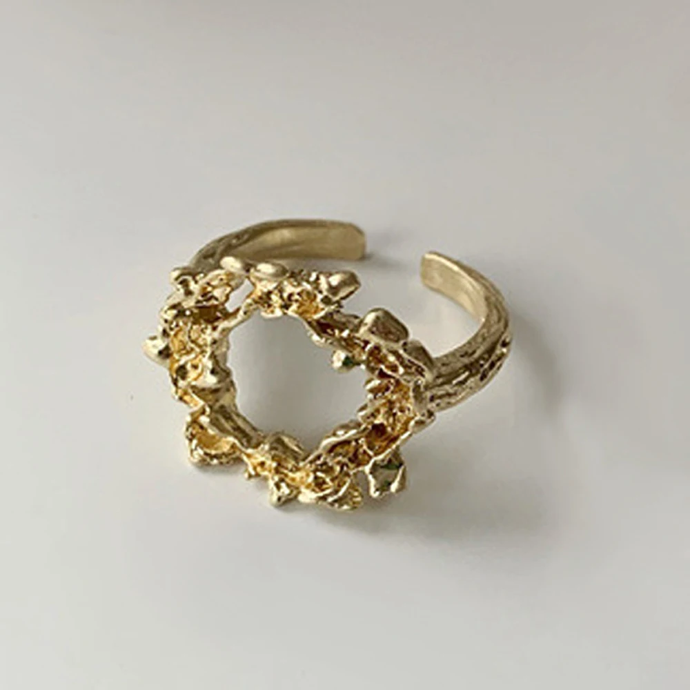 

2021 New Fashion Double-Layer Hollow Circular Finger Ring Women Design Unique National Style Rings Gift