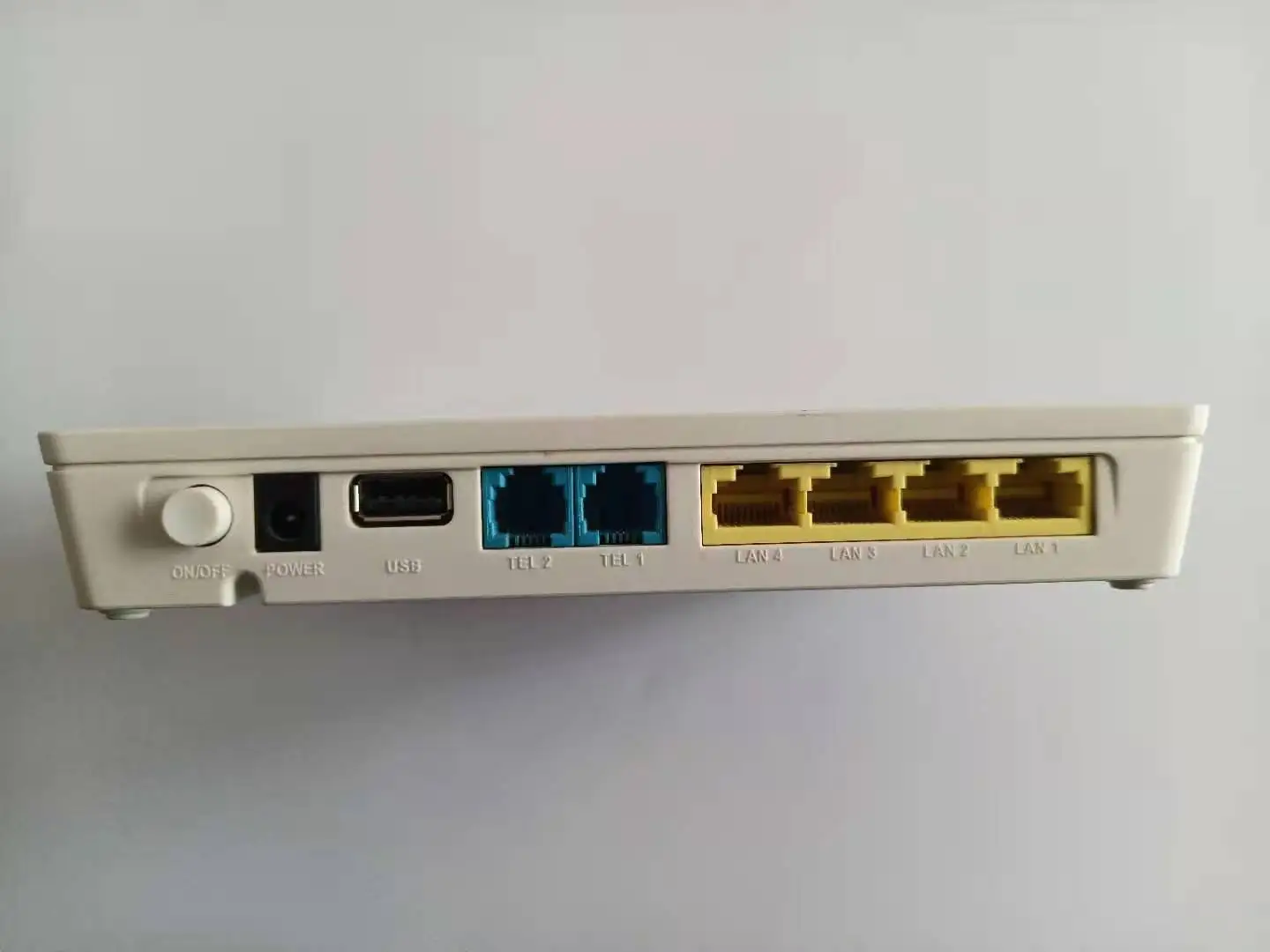 Оптоволоконный Подержанный HG8346M GPON XPON EPON 4FE + WIFI роутер тройной игры Ont модем Ftth ONU