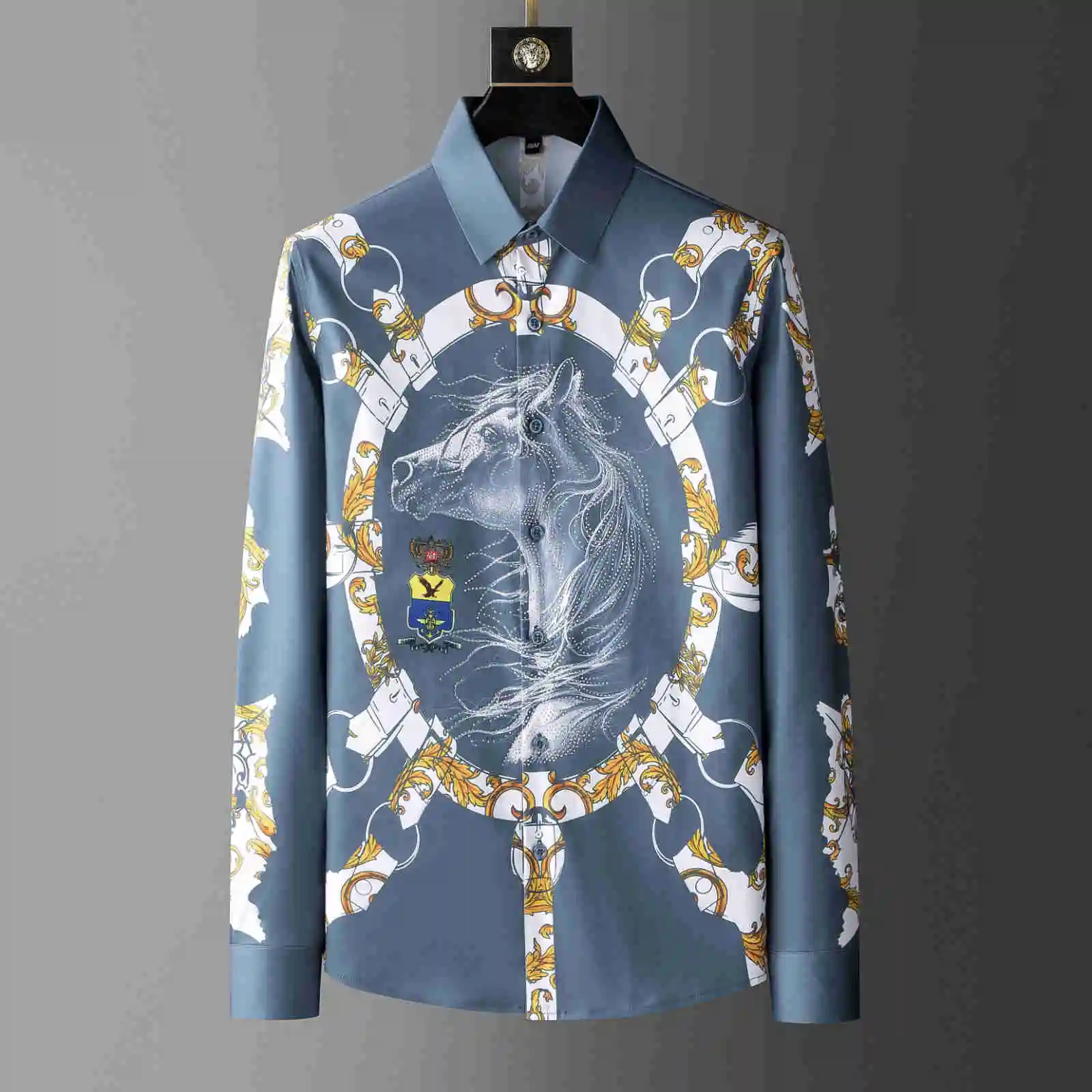 

2022 Spring Animal Horse Palace Baroque Dress Shirt Men Social Party Camisa Masculina Luxury Black Gold Rhinestones Men Shirts