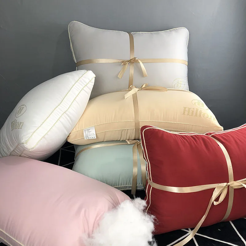Светильник класса люкс Однотонная одежда вниз шелковая подушка с сумкой
