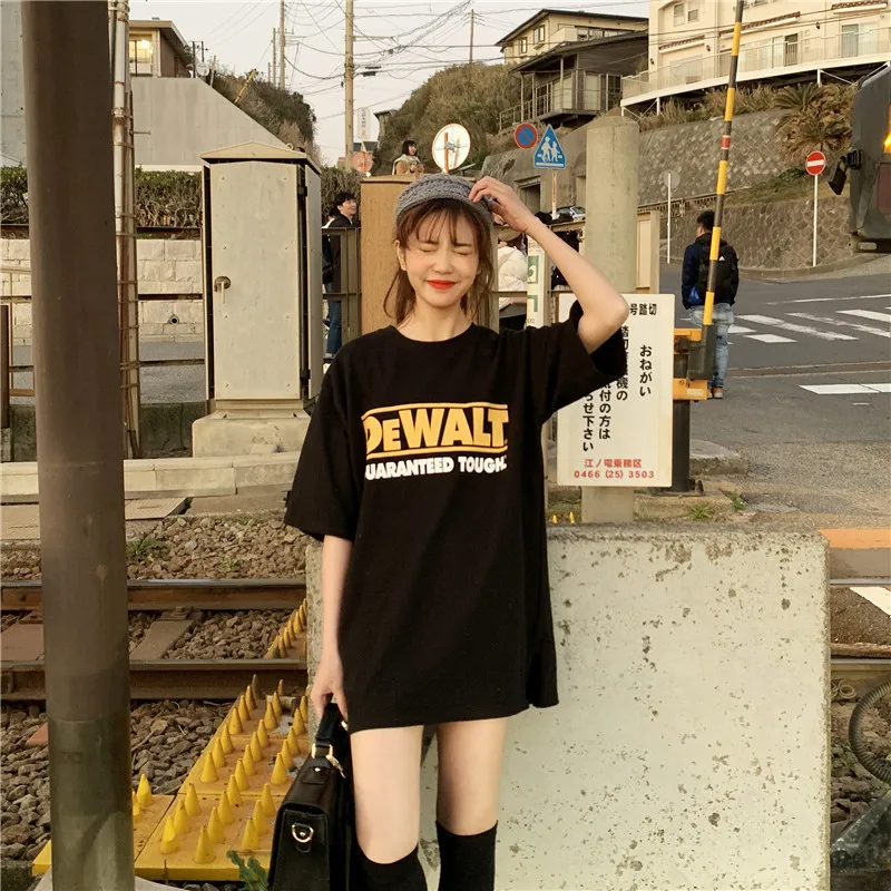 

Simple And Sexy American 2021 Summer New Korean Version Of The Black Wild Nightclub Jumping Di Loose Short-sleeved T-shirt Women