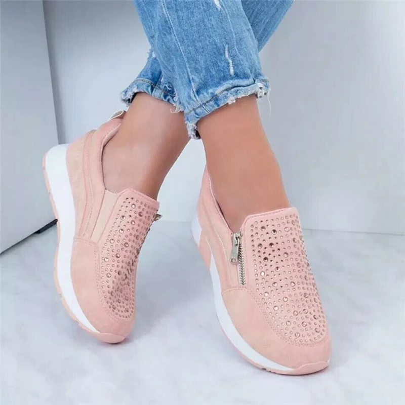 Женские кроссовки на танкетке толстая подошва платформа Вулканизированная