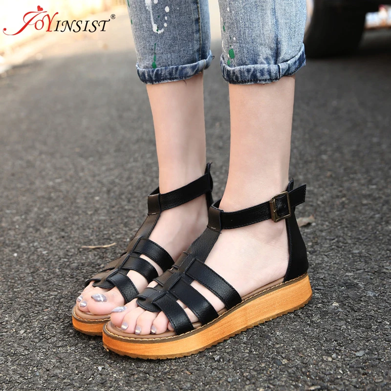 Женские кожаные сандалии на плоской подошве повседневные пляжные в римском