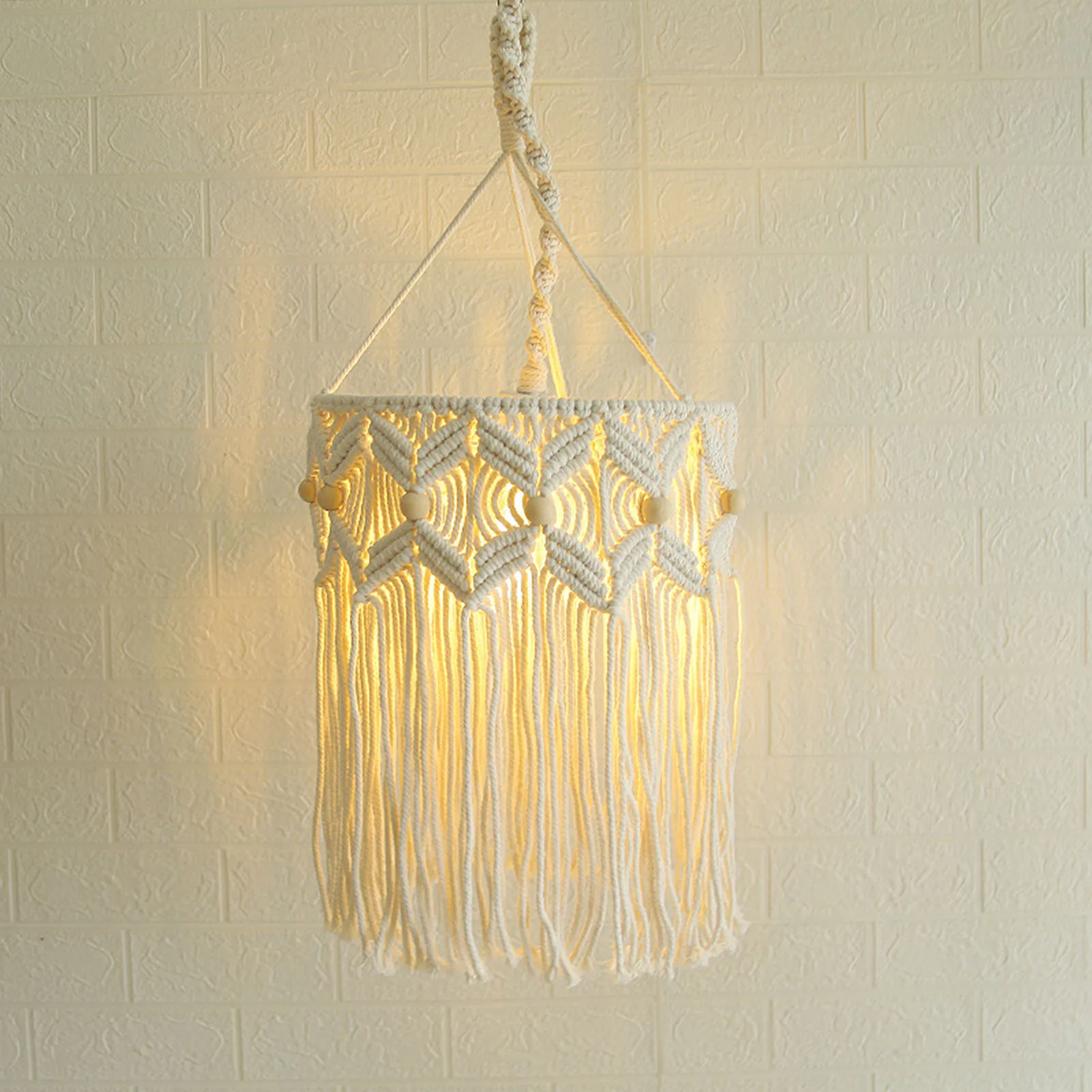 

Bohemian Woven Lampshade Hand-Woven Lamp Shade Bohemian Tassel Bedroom & Bathroom Lampshade Warm White Light Cover