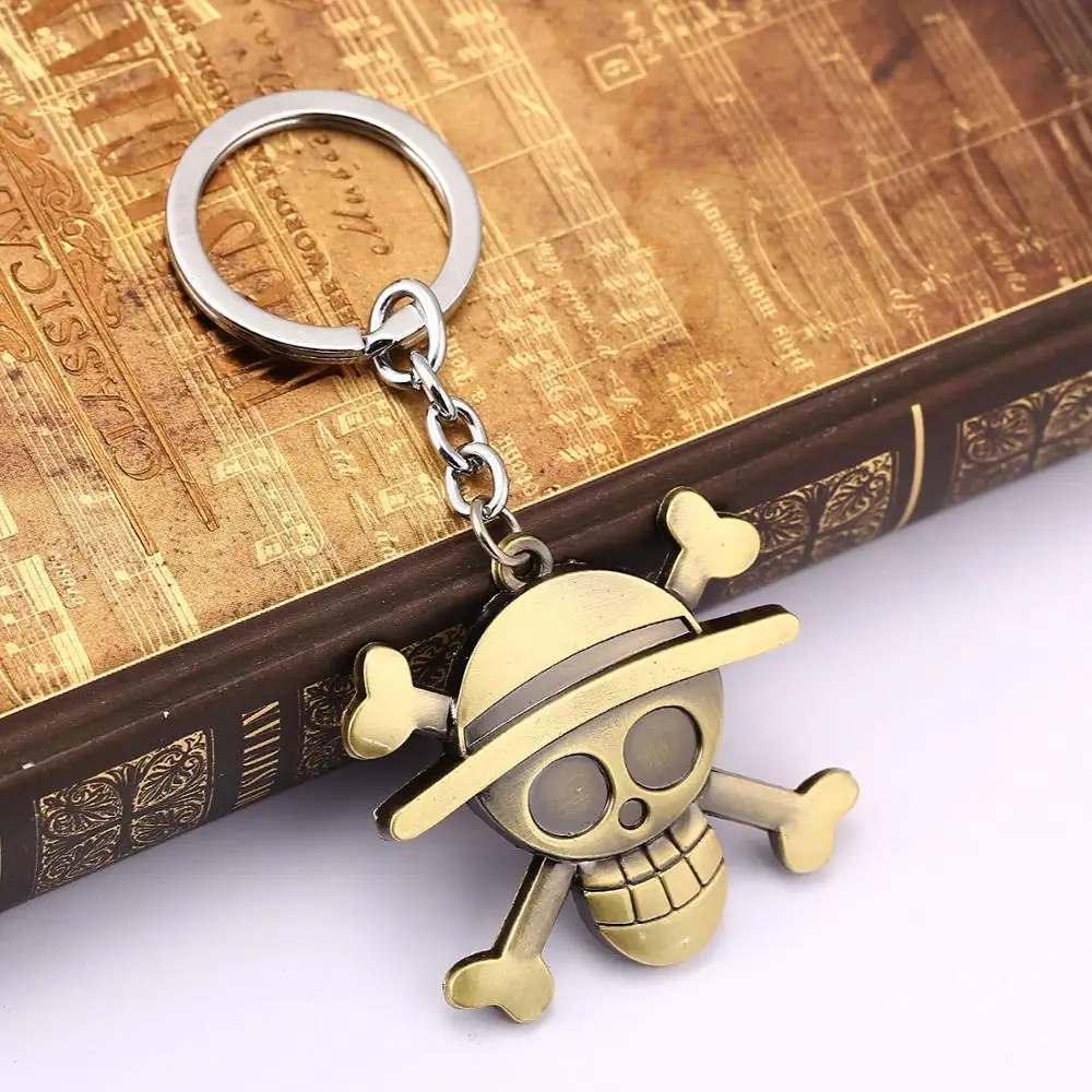 

One Piece Janpan Anime Chopper Metal Keychain 40g Straw Hat Ship Little Tony Model Key Pendant Action Model Toy Teen Toys Gift