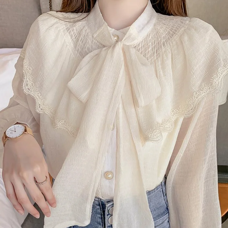 

Kimutomo Sweet Peter Pan Collar Blouse Women 2021 Autumn Fashion New Female Bow Long Sleeve Single Breasted Elegant Shirt