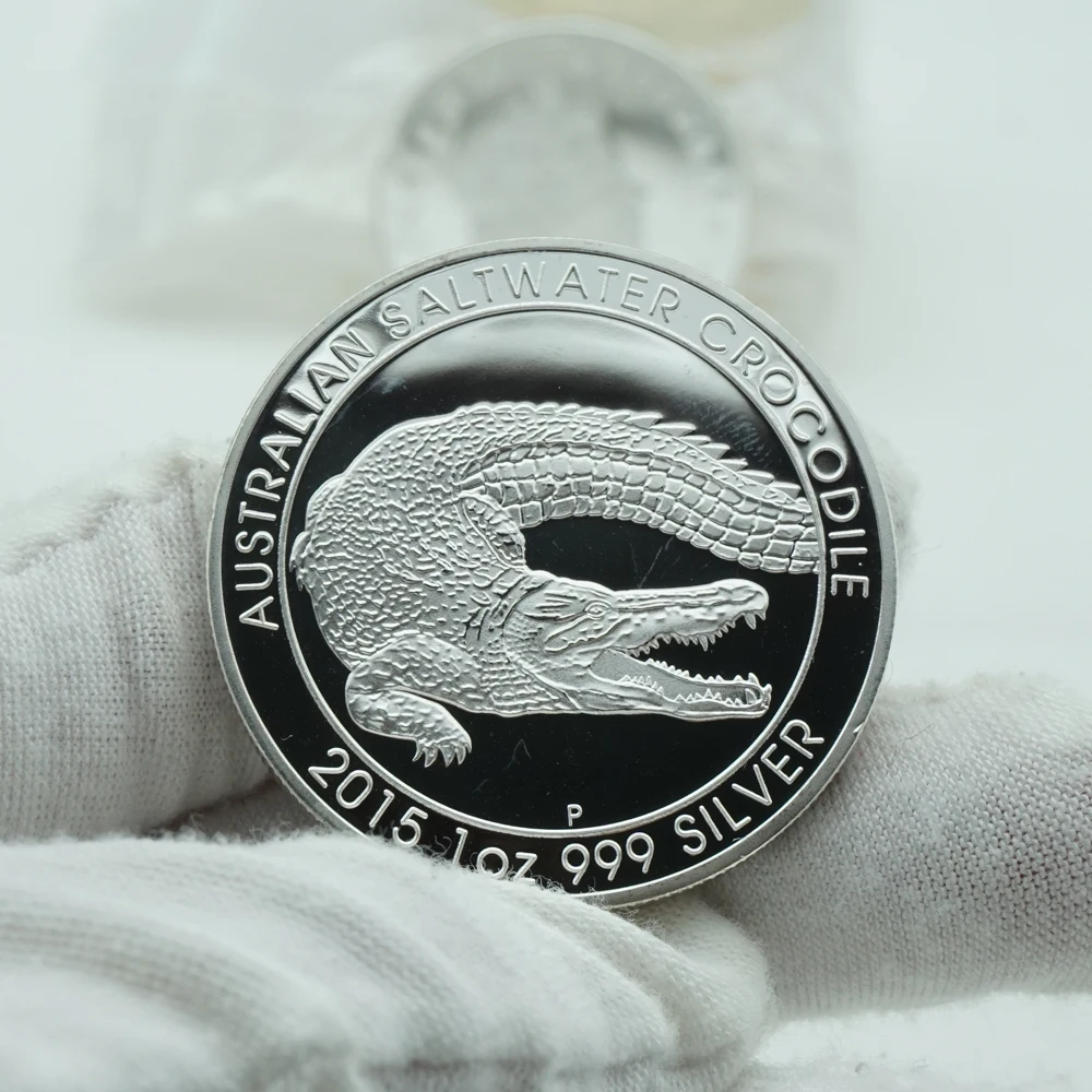 

2015 1OZ Australian Saltwater Crocodile Coin Elizabeth II Australia 1 Dollar High quality 999 Silver Plated Coins