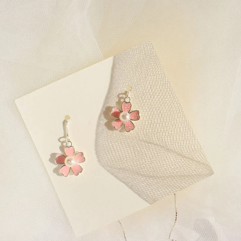 Серебряные серьги с натуральным жемчугом и цветком вишни длинные кисточками 925