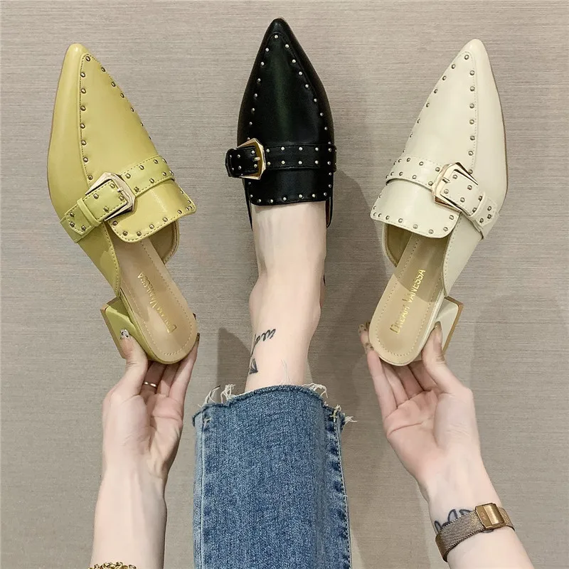 

Female Shoes Cover Toe Mules For Women 2021 Square heel Loafers Med Rivet Slippers Casual Slides New Block Pointed Luxury Hoof H