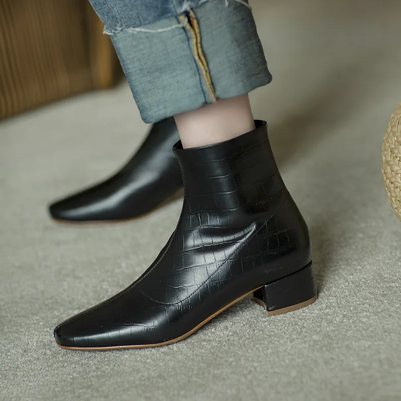 Женские ботинки Martin Mordoan из натуральной коровьей кожи с квадратным носком на