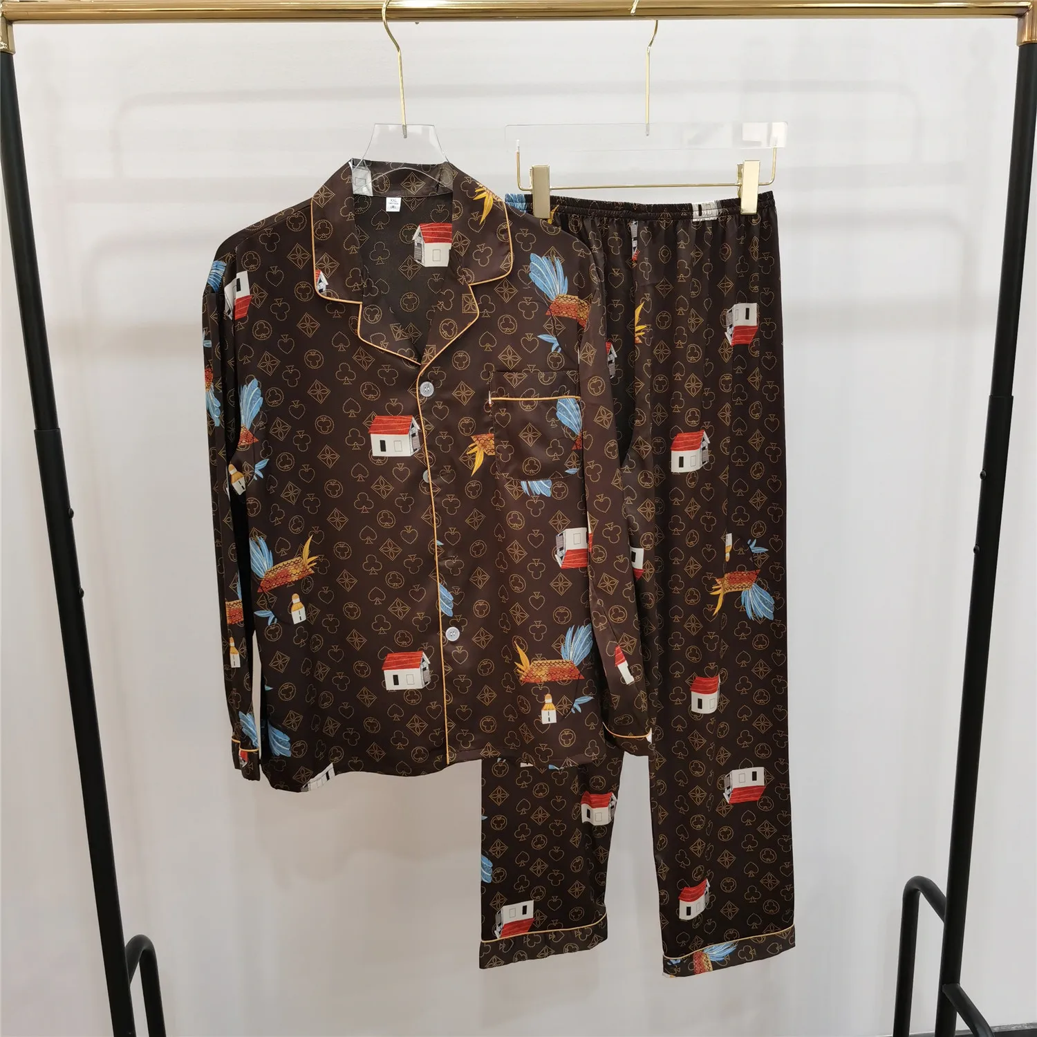 Women's pajamas sets Poker Pattern Sleepwear Brown Long-sleeved Silk Like Nightie Home Clothes Nightwear Set conjunto femenino