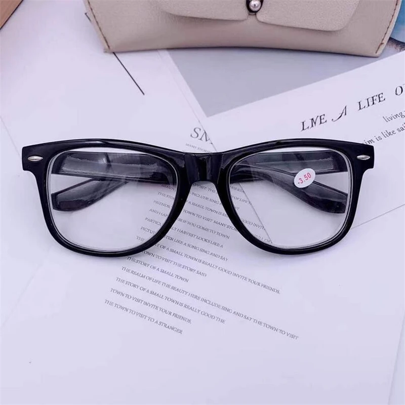 Очки для близорукости с квадратной отделкой прозрачная белая пластиковая оправа