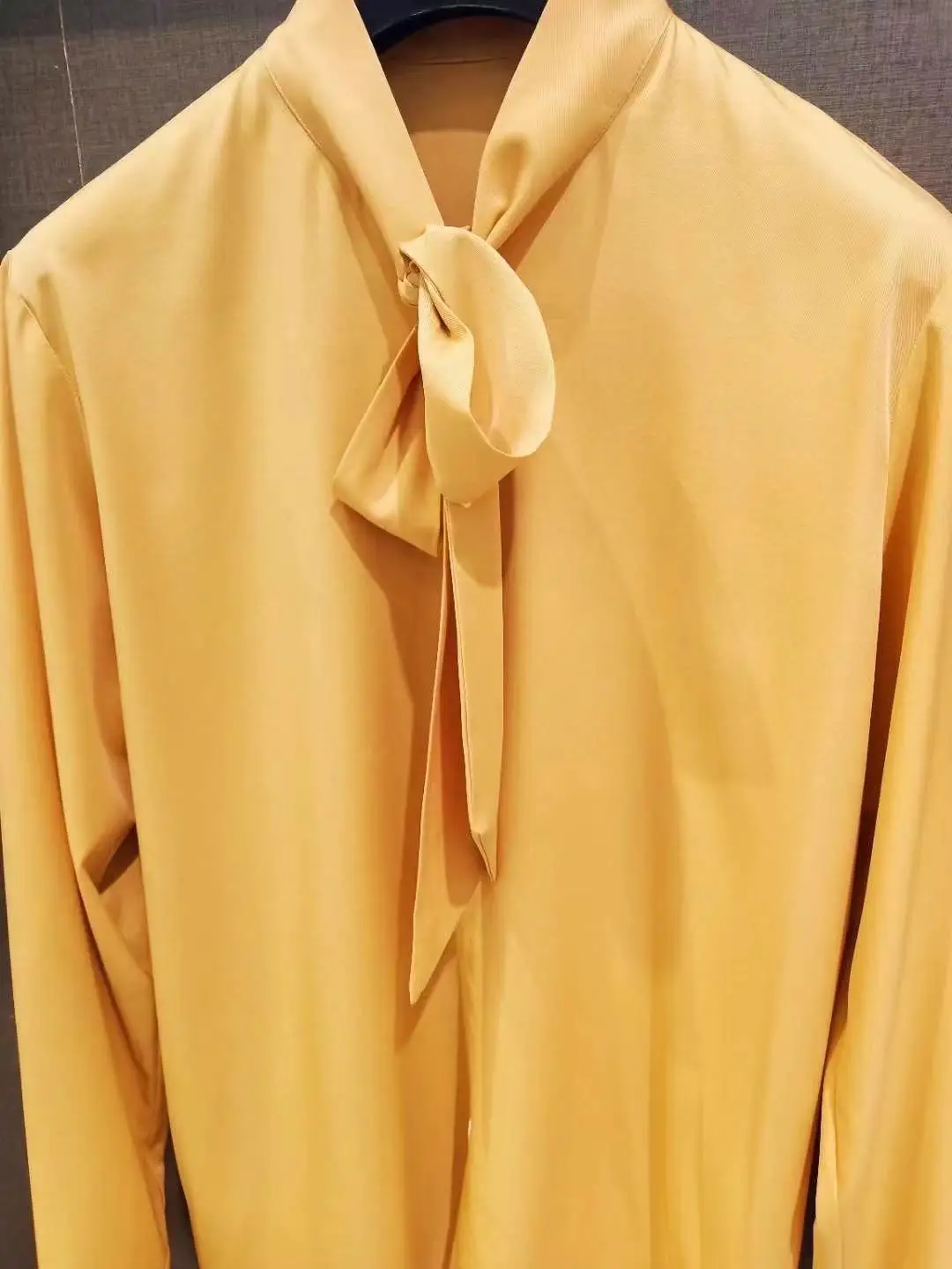 

High quality non iron fashion casual men shirts loose and comfortable palace easy-care Lotus lace shirts man Japan Korean style