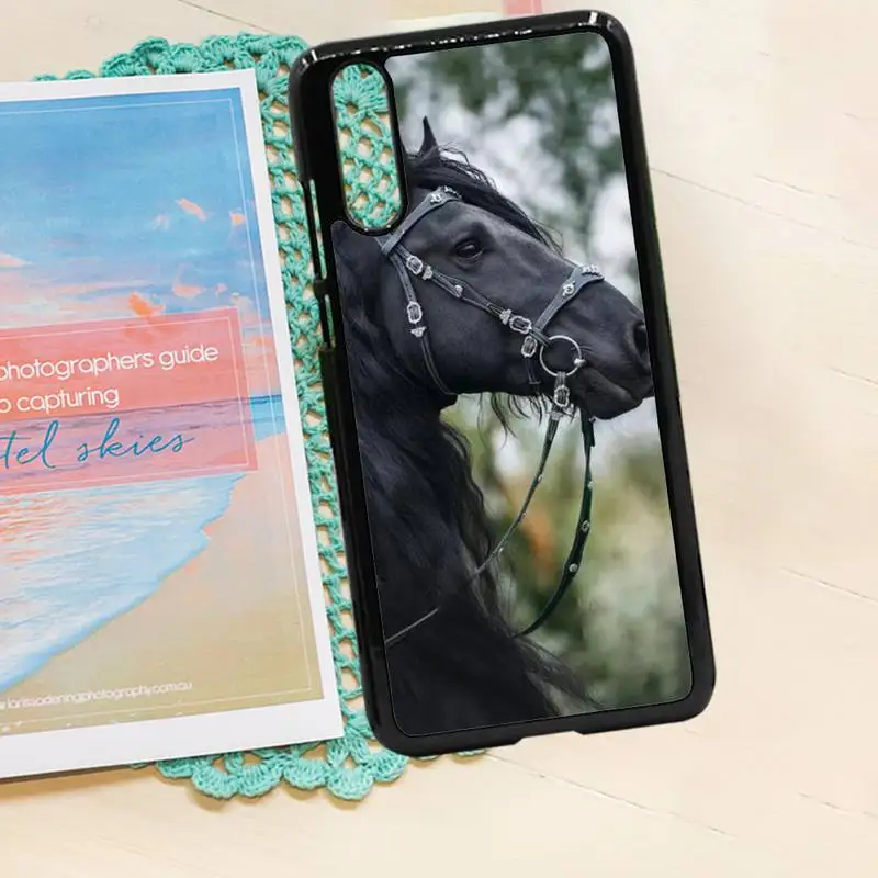

Running horse animal grassland luxury design Phone Case shell PC for iPhone 11 12 pro XS MAX 8 7 6 6S Plus X 5S SE 2020 XR