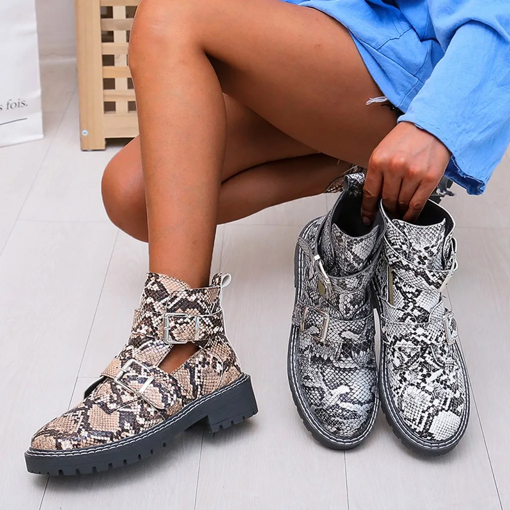 Женские пикантные сапоги с принтом змеиной кожи ботильоны Модные женские