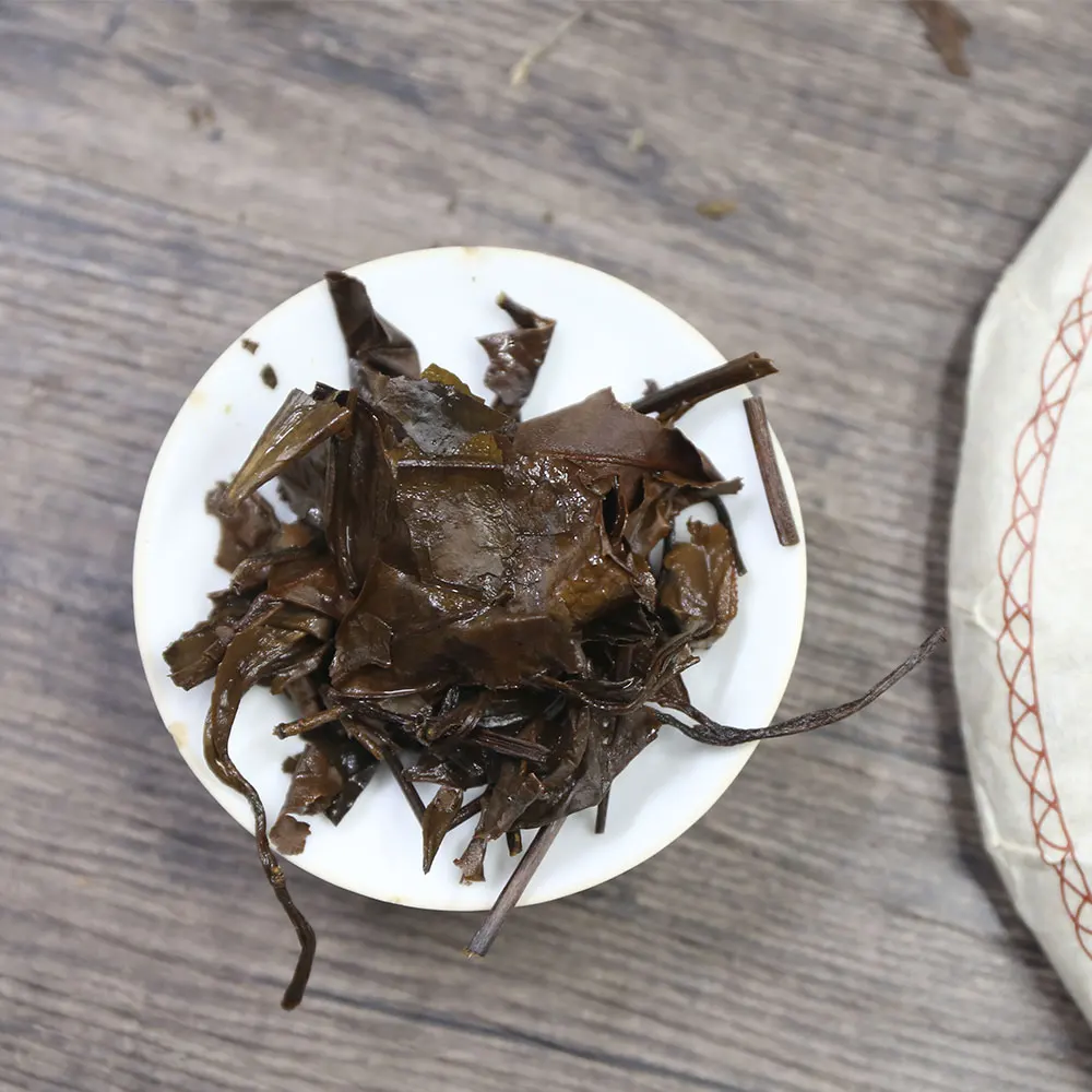 

Chinese Tea 2015 Ancient Tree Shou Mei White Tea Bai Cha Tea Leaf Cake 350g