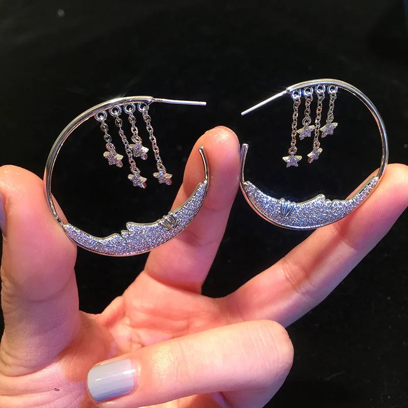 

Moon star-stout abstract face earrings for women's delicate elegant earrings