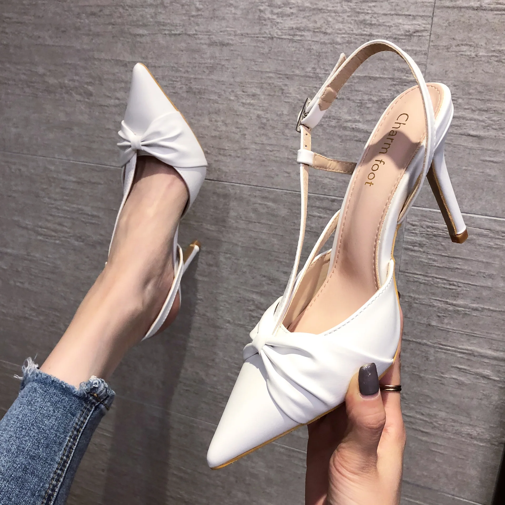 

Single shoes women's spring and summer 2021 new pointed toe stiletto thin strap hollow PU fabric bow high heels Office & Career