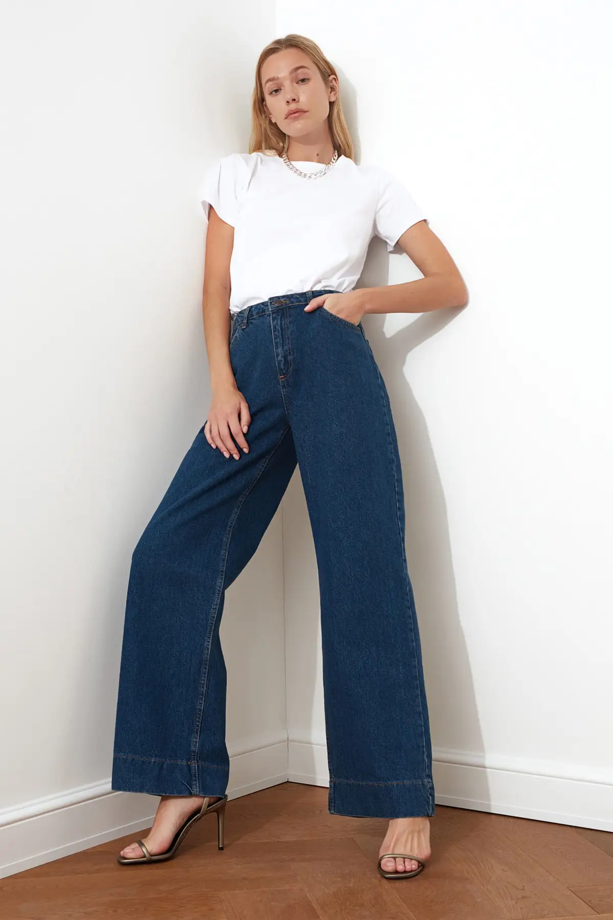 

Trotting Detailed High Bel Wide Leg Jeans TWOSS20JE0148 Wide Jeans Casual Denim Outerwear Blue Streetwear Vintage Pants