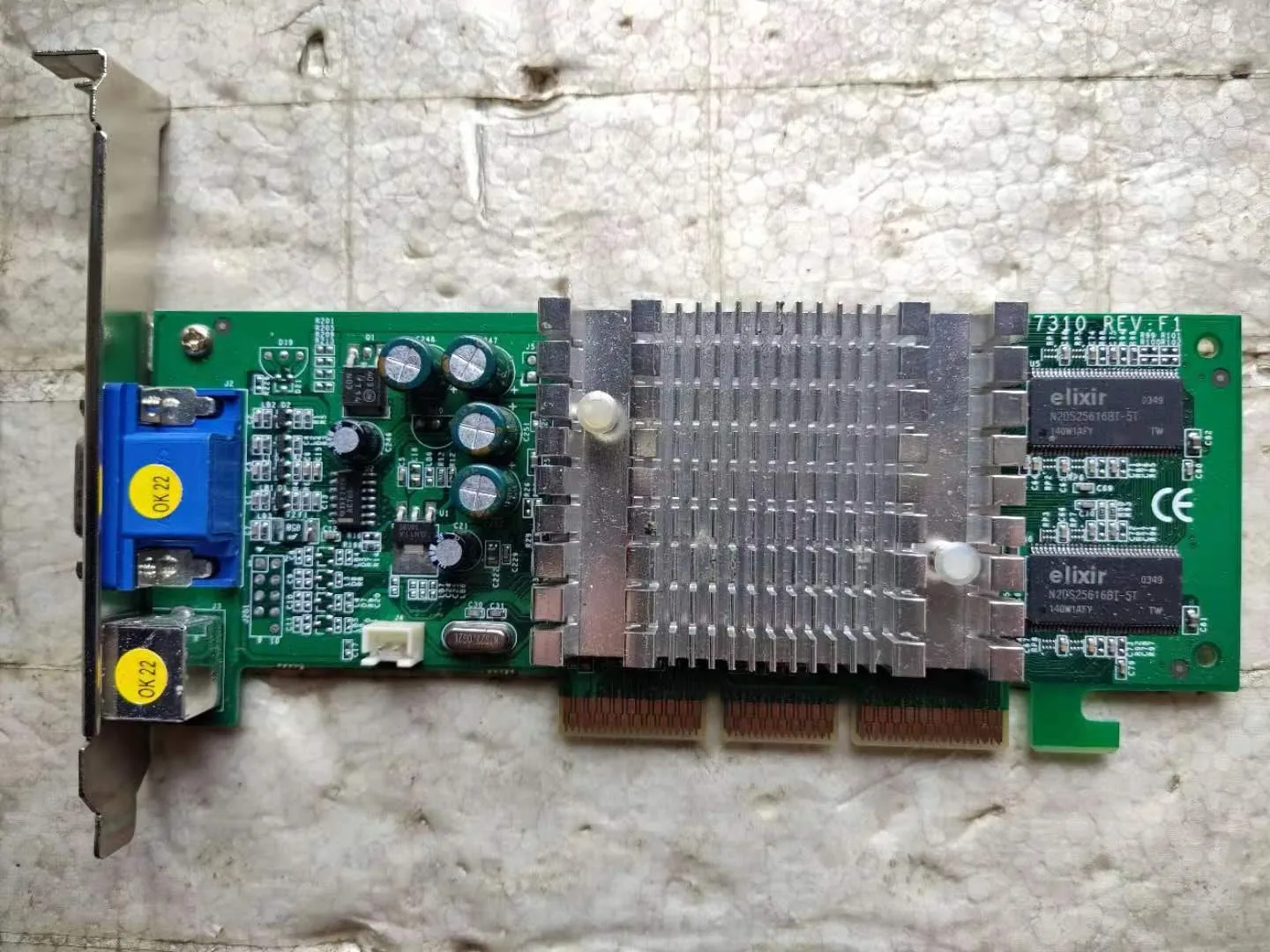 

SP7310 REV.F1 промышленная видеокарта SP7310