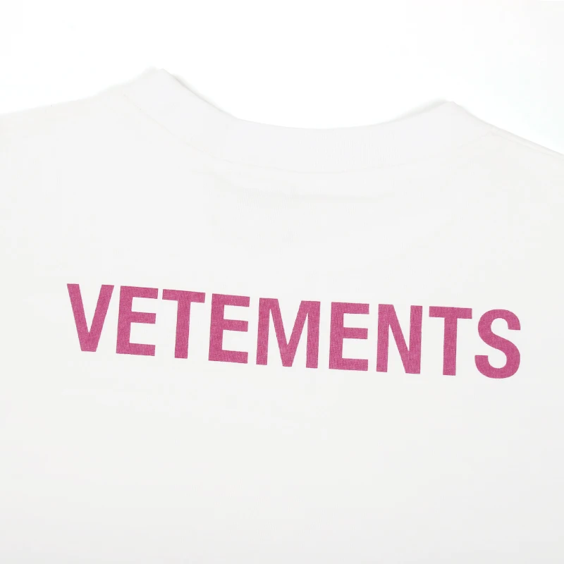 

Red Letter Logo Vetements T-shirt Men Women 1:1 High Quality Vetements T-shirts Tag Label VTM Top Tee Staff