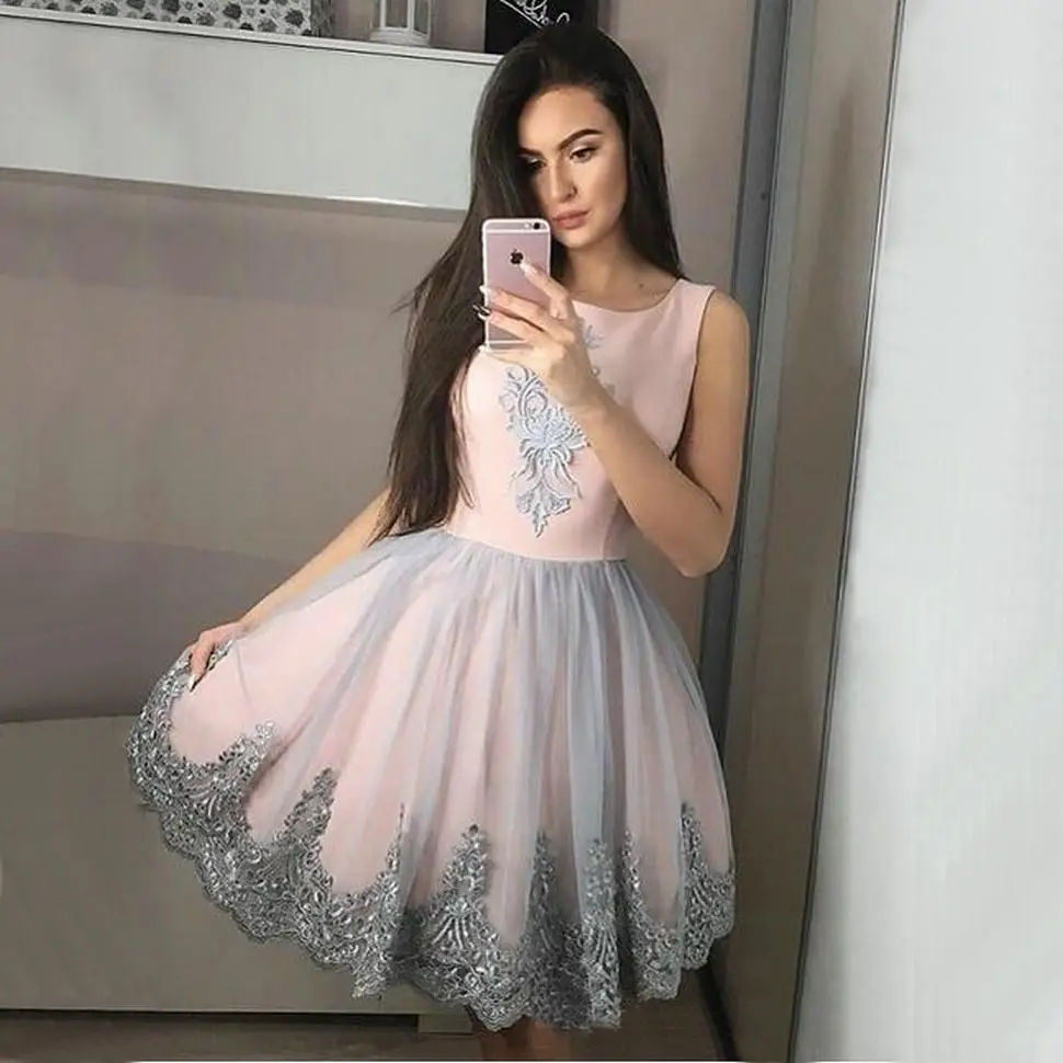 

Fashion Pink Short Prom Dresses Gray Lace Applique Tulle Formal Dress Special Occasion Knee Length Customized Party Evening Gown