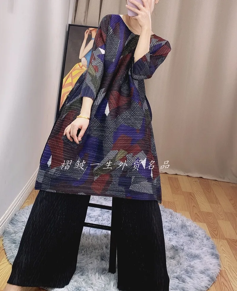 

HOT SELLING Miyake three quarter sleeve o-neck Retro printing fold long T-shirt IN STOCK