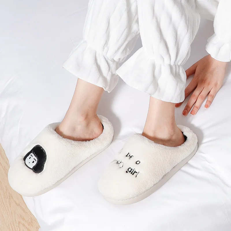 New Winter Cotton Slippers Ladies Thick Bottom Non-Slip Plush Indoor Warmth Couple Winter OutdoorCottonSlippers ForMenAnd Women