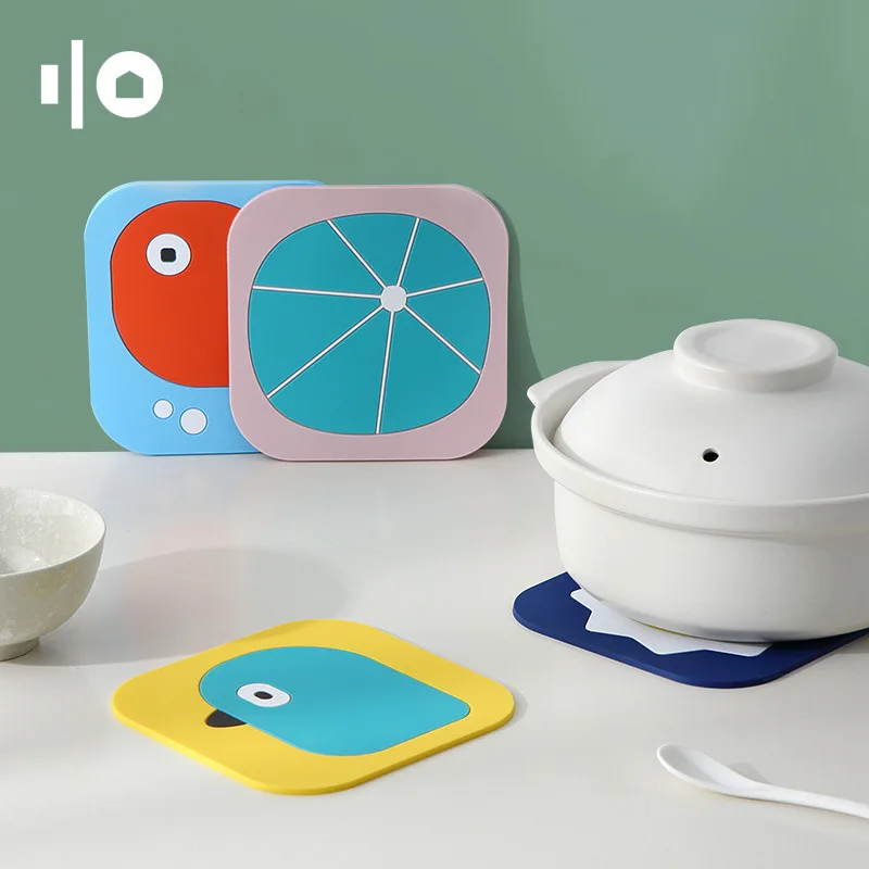 

Kitchen Furniture Supplies Cartoon Heat Insulation Pad Pot Pad Anti-Scald Pad Silicone Non-Slip Rubber Pad Table Mat