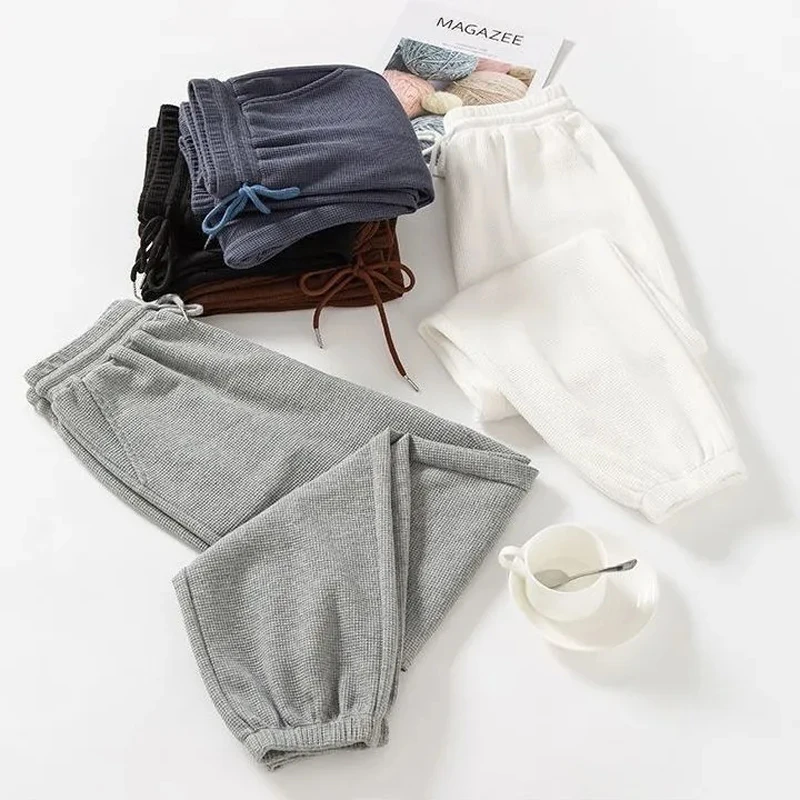 Штаны-джоггеры вафельные женские спортивные коричневые свободные шаровары в