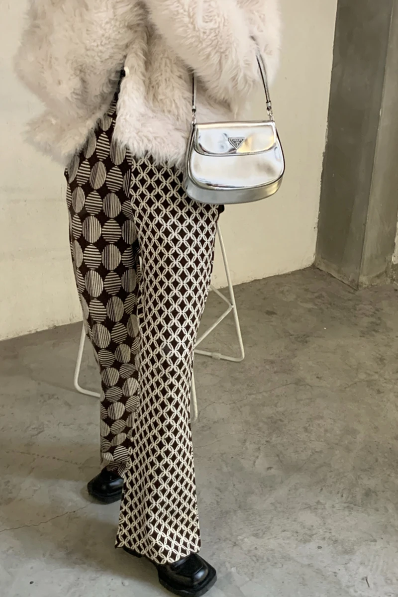 

ZCWXM Spring Women Full Length Flare Pants Rhomboid Lattice Trouser Asymmetric Vintage Elastic Waist Fashion Loose Pants New