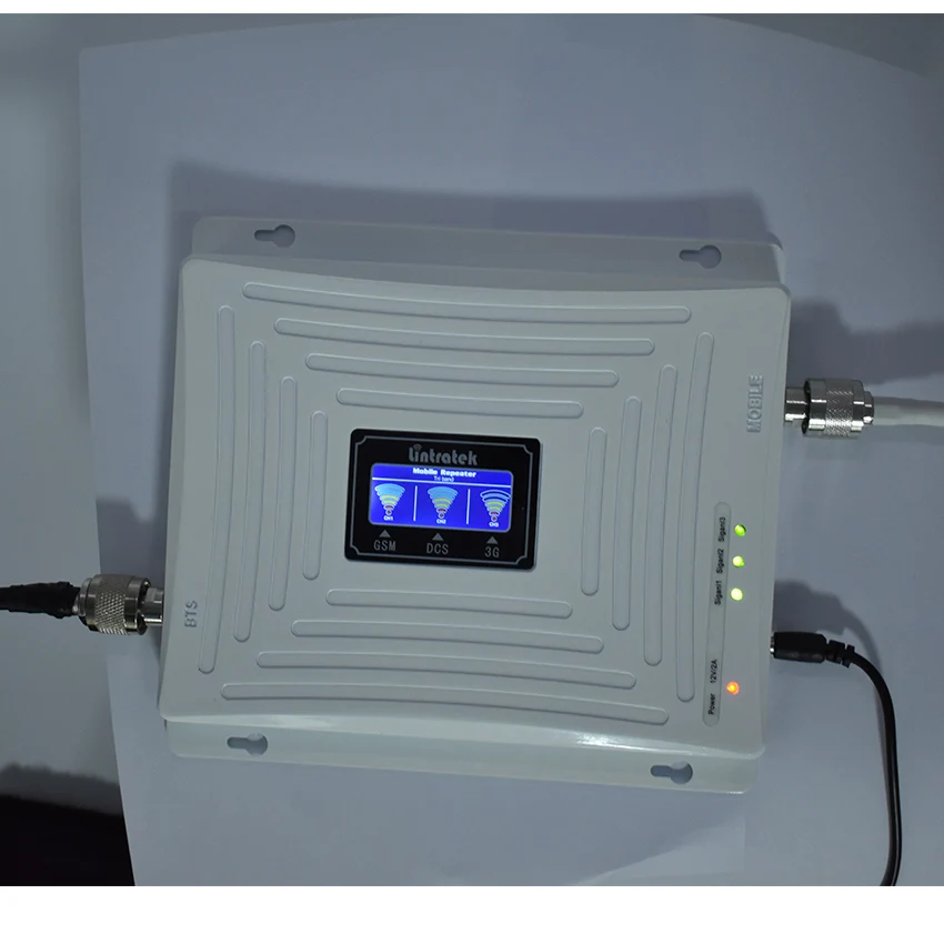 

Mobile Network Signal Booster with Two Antennas Lintratek Big Cover Tri Band 1800 UMTS 2100 4G 2600 Repeater Amplifier Set