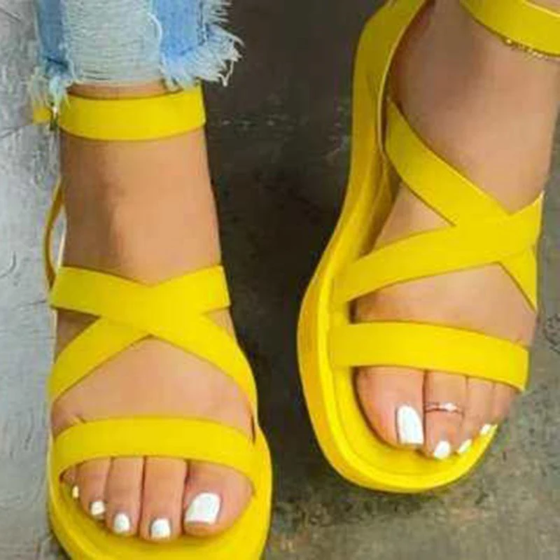 

Women Gladiator Cross Flats Sandals Summer Ladies Ankle Buckle Strap 2021 Casual Shoes Female Plus Size Woman Comfort Footwear