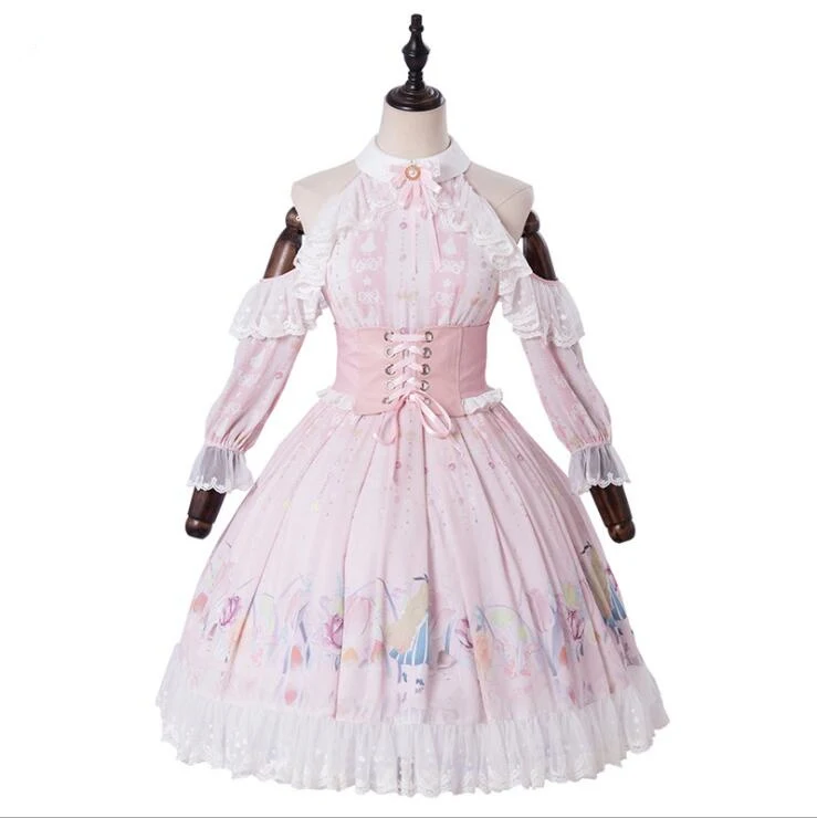 Розовое милое платье в стиле Лолиты винтажное кружевное с открытыми плечами и