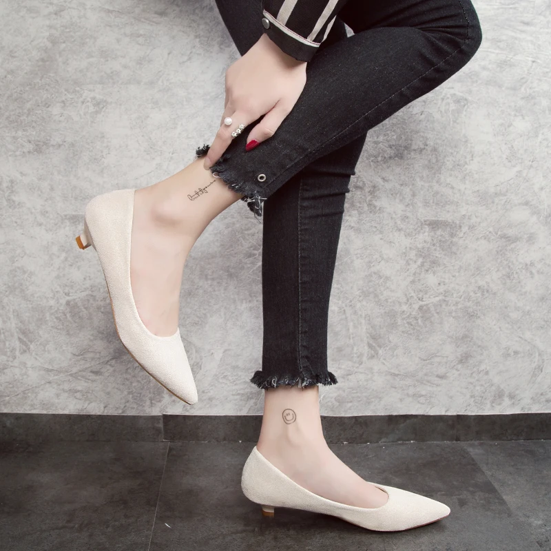 Туфли лодочки женские с острым носком искусственная замша низкий каблук 3 см