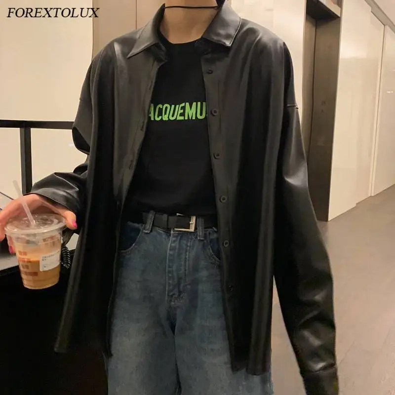 Рубашка женская оверсайз из мягкой искусственной кожи на пуговицах свободный