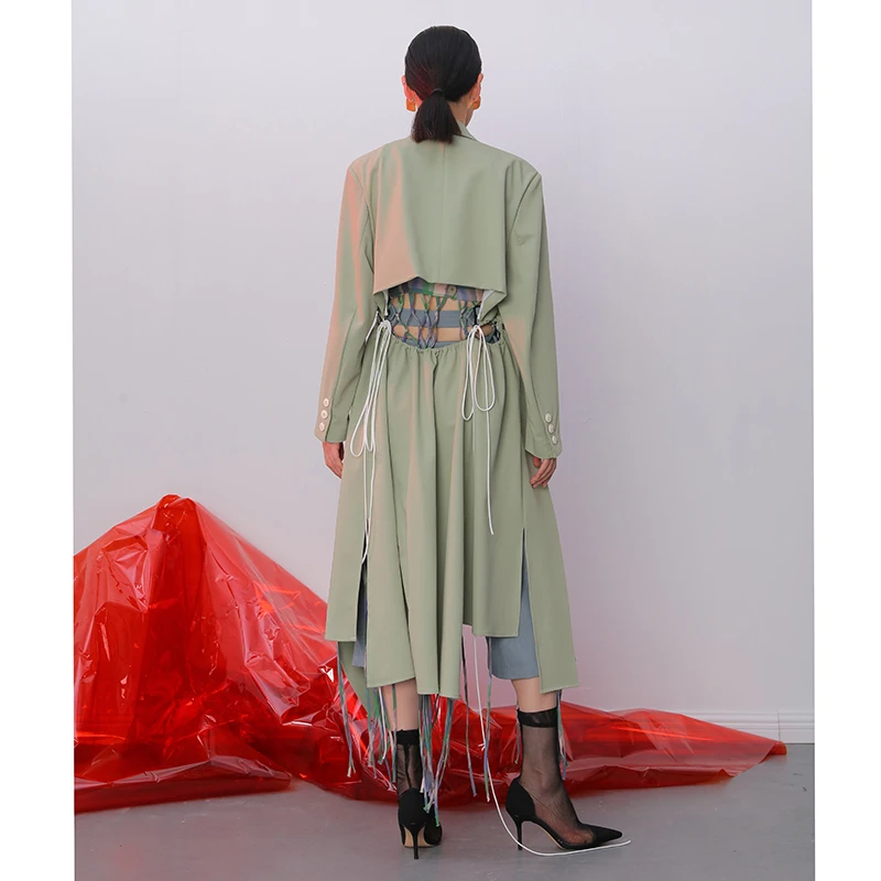 IRINAL02 FW коллекция выдалбливают Асимметричный длинный плащ для женщин