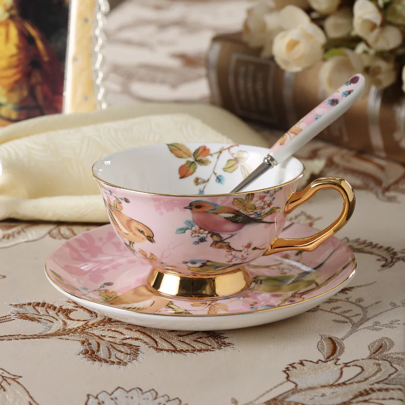 1Cup Пасторальная птица костяного фарфора чайная чашка блюдце ложка набор Европа фарфоровая кофейная чашка 200 мл кружка поднос кафе стакан вечерние посуда для напитков - Цвет: 1Cup