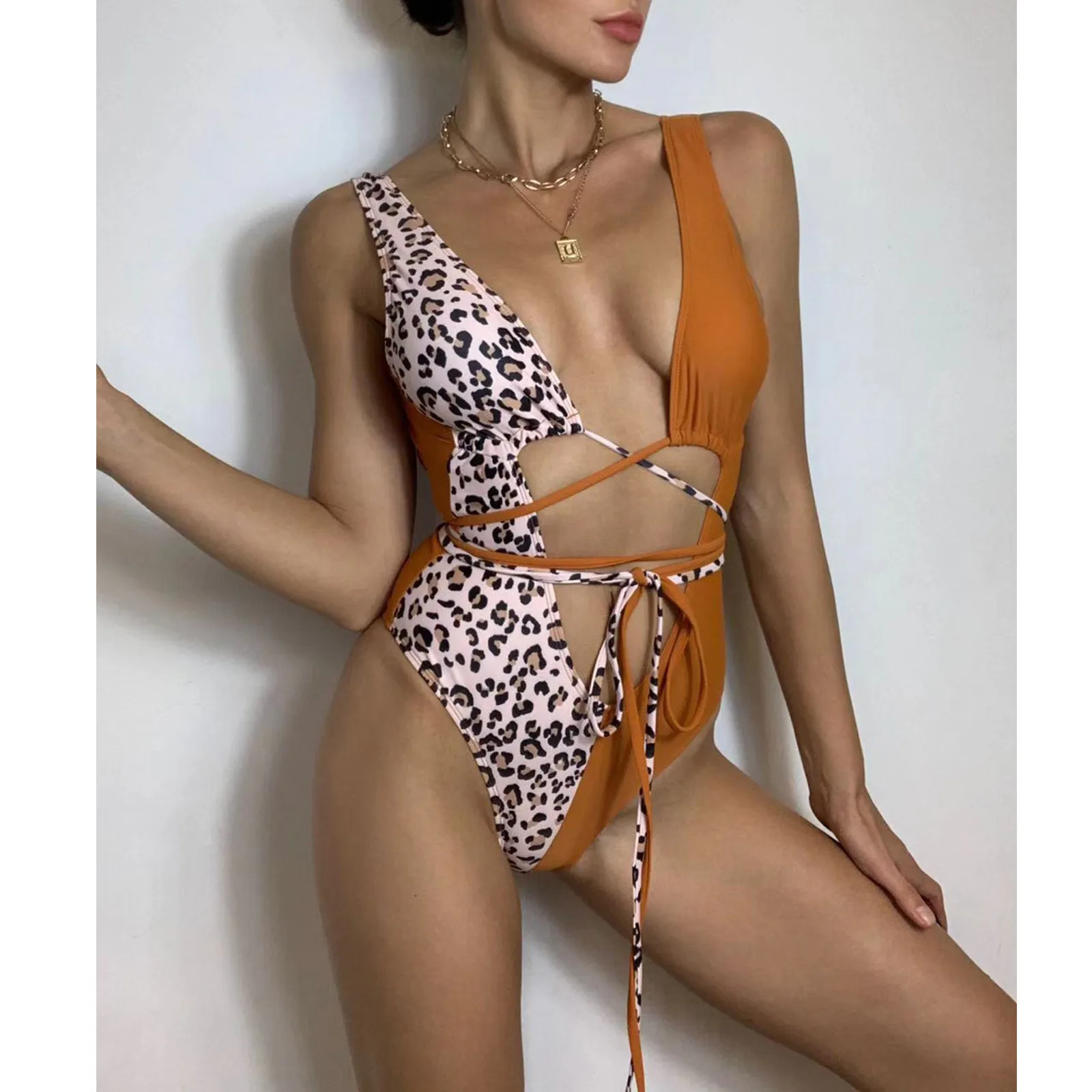 

Women Swimwear Beach Swimsuit Bathing Suit One-piece Contrast Color Lace-up Swimsuits Sexy Bikinis 2021 Woman Bodysuit Monokini