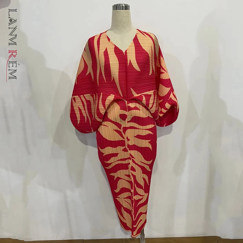 Женское плиссированное платье LANMREM разноцветное с рукавами летучая мышь