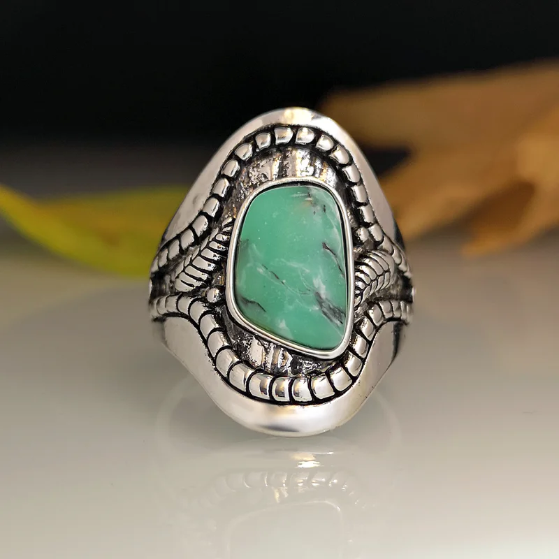 

New European and American creative tree leaf marbled chalcedony rings personality exaggerated retro turquoise women ring
