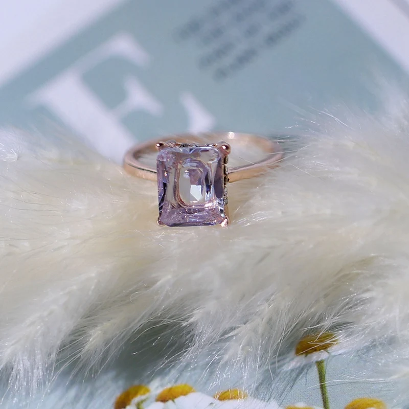 

Square Big Crystal Stone Luxury Ring for Women Lover Wedding Bridal Jewelry Engagement Party Anniversary Best Gift New Fashion